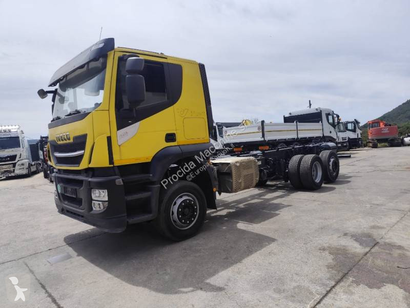 Camion Iveco 260 S 46