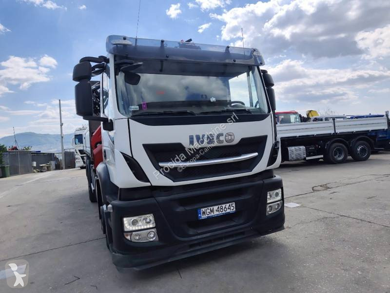 Iveco AD 260 S 31 X/P truck