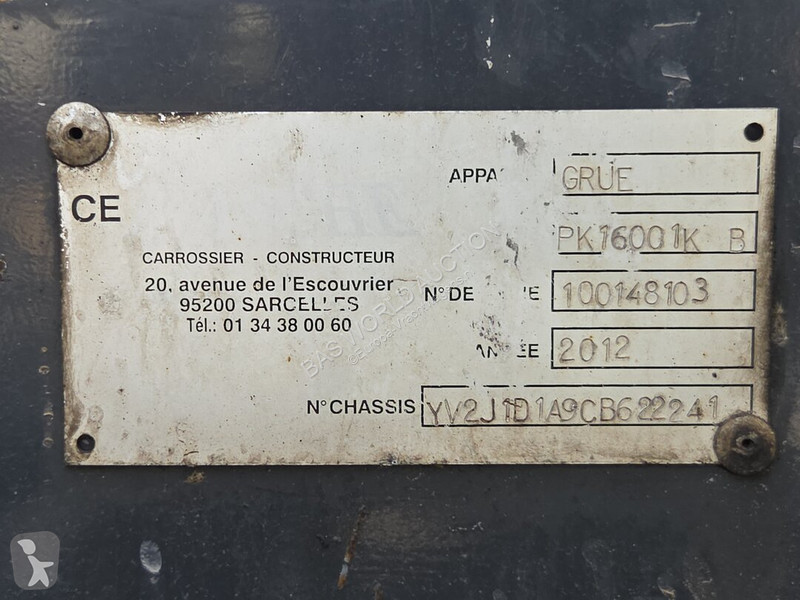 Camião Volvo 330