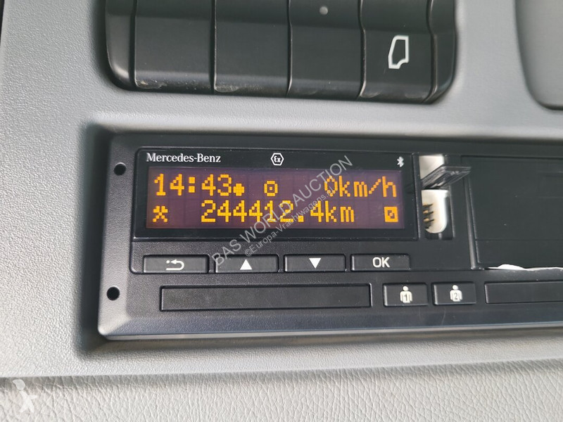 Lastbil Mercedes 4151