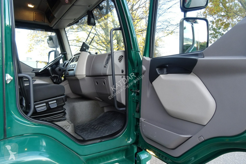 Kamion DAF LF 260 Euro 6 kontener 18 palet...