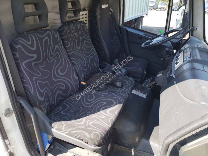 Iveco 120 E 28 tector truck