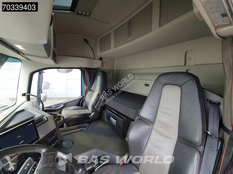 Volvo 460 6X2 Lift+steering axle 1500kg...