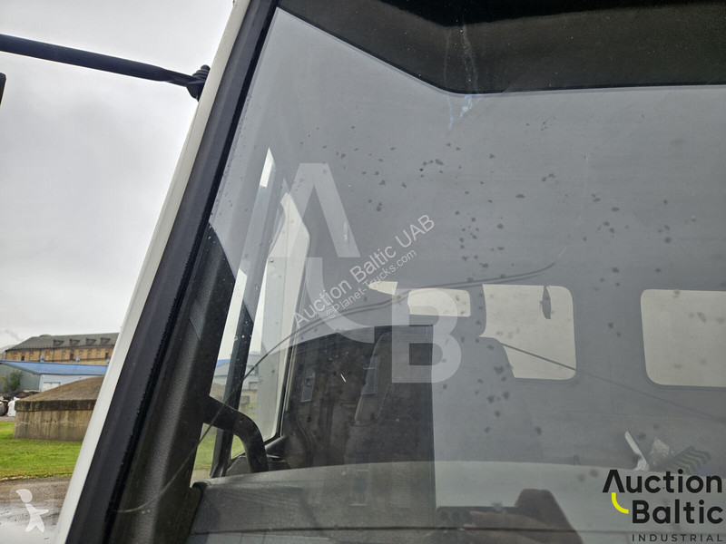 Volvo FL612 truck