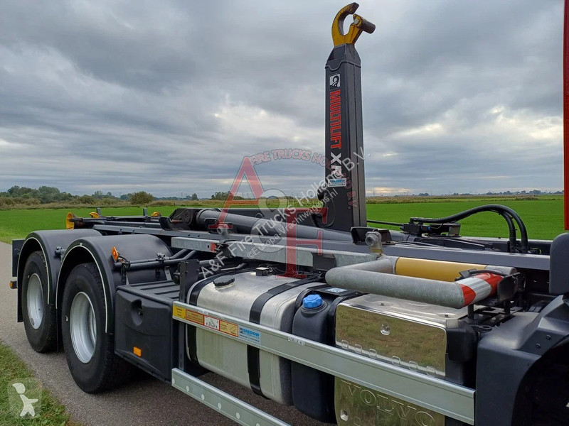 Kamion Volvo 330 HIAB XR21 6x4 (Ex. Brandweer)
