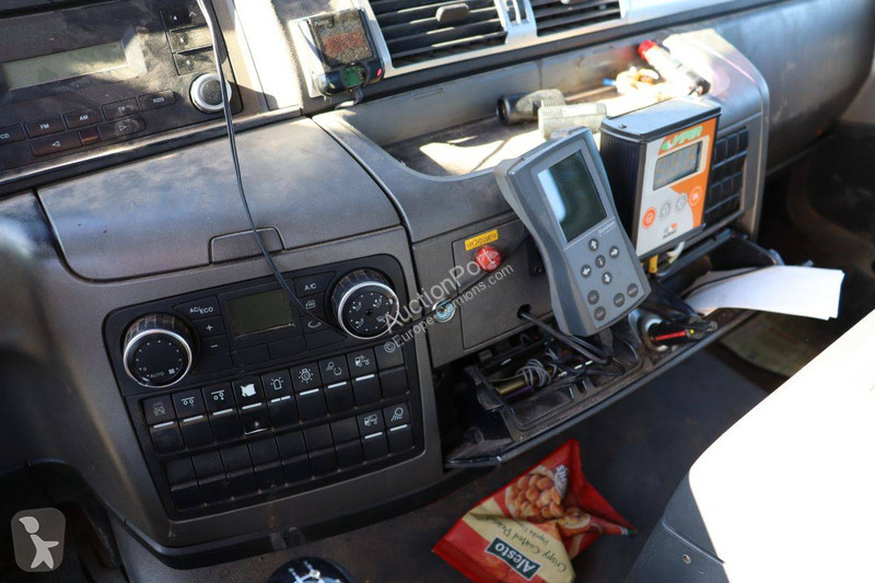 MAN 35.440 truck