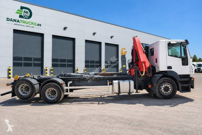 Iveco 260 E 35 truck