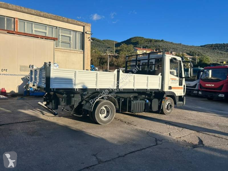 Kamion Iveco 80 E 22