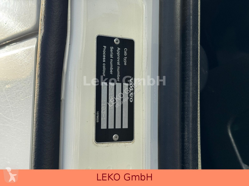 Teherautó Volvo 420 Liftachse