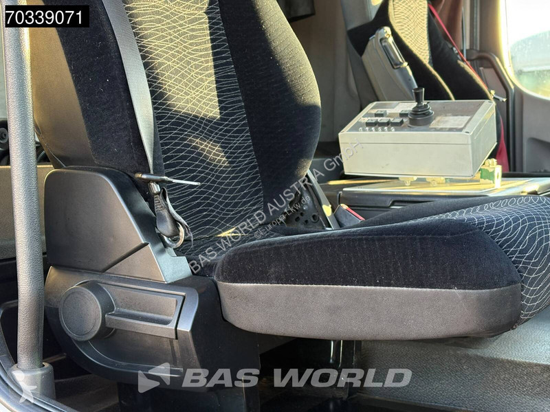 Kamion Mercedes 2540 6X2 Wechselbrücke BDF...