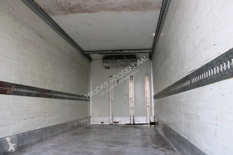 Camion Scania 440 + 6x2 + carrier + euro 5 + lift