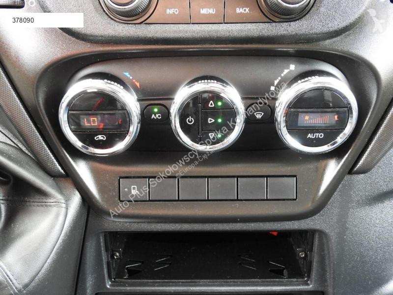 Veicolo commerciale Iveco DAILY 35S18 PLANDEKA...