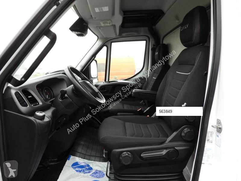 Veicolo commerciale Iveco DAILY 72C18 PLANDEKA...
