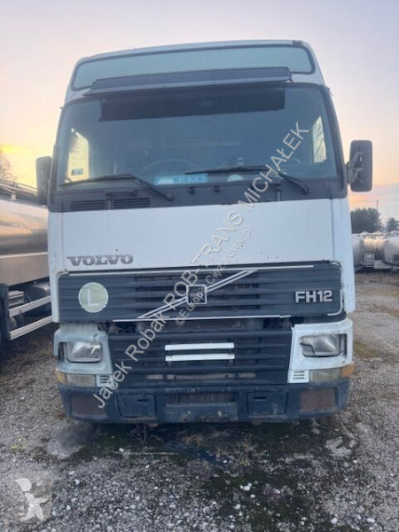 Camión Volvo FL 618