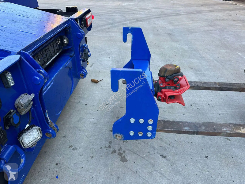 Camion Volvo 8X4 TREKKER / BAKWAGEN MET...