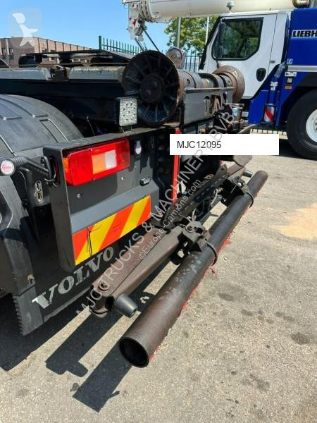 Kamion Volvo 6x4 HOOKLIFT 20T - RETARDER - LIFT...