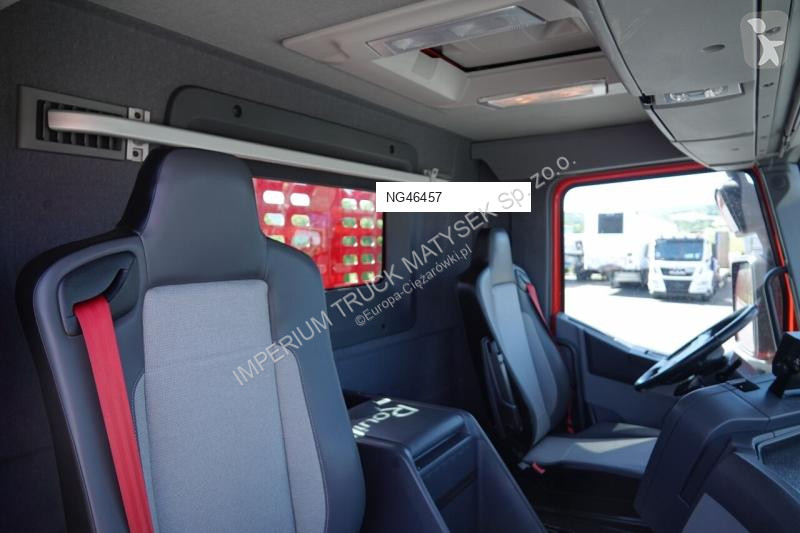Vrachtwagen Renault PK 2300-EH