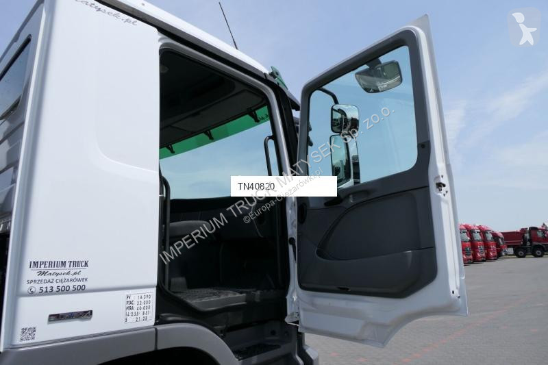 Camion Mercedes ACTROS 32 440