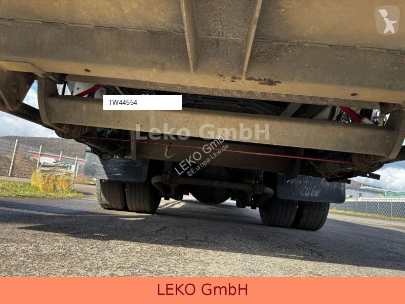 Lastbil Iveco 160 ML 210