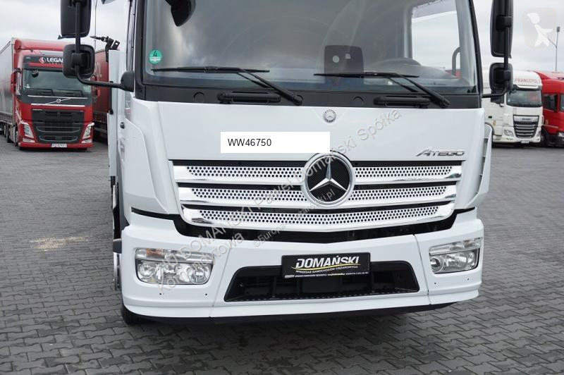 Camión Mercedes 099 B - 3 DUO