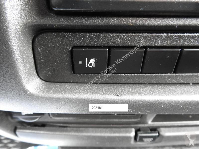Véhicule utilitaire Iveco DAILY 70C18 PLANDEKA...