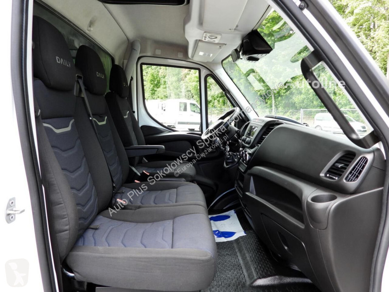 Užitkové vozidlo Iveco DAILY 35S18 PLANDEKA 10...