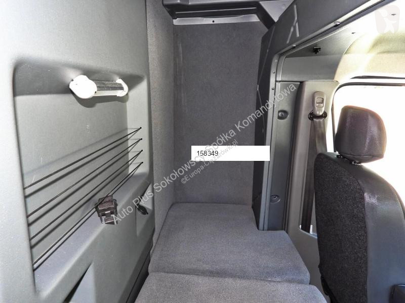 Véhicule utilitaire Renault MASTER PLANDEKA 8...