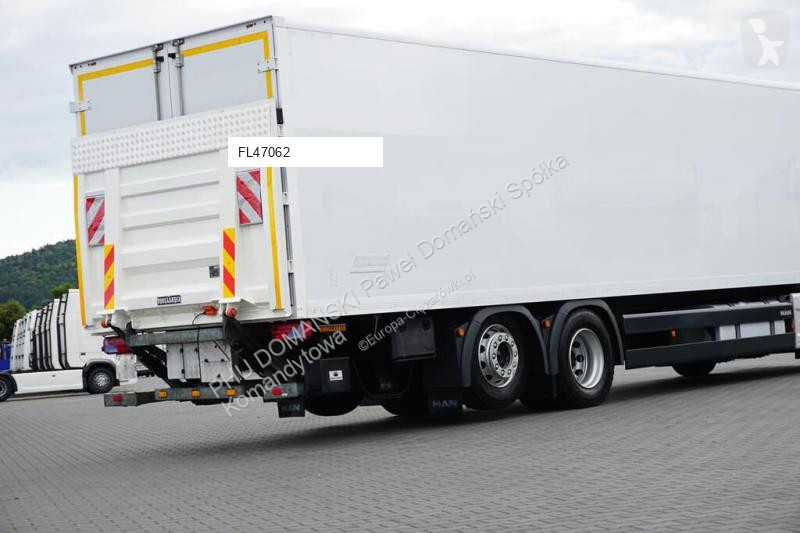 Lastbil MAN TGS / / EURO 6 / KONTENER + WINDA /...