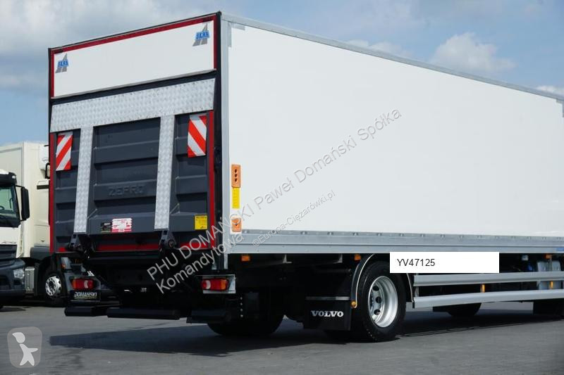 Camion Volvo FL / 280 / EURO 6 / IZOTERMA +...