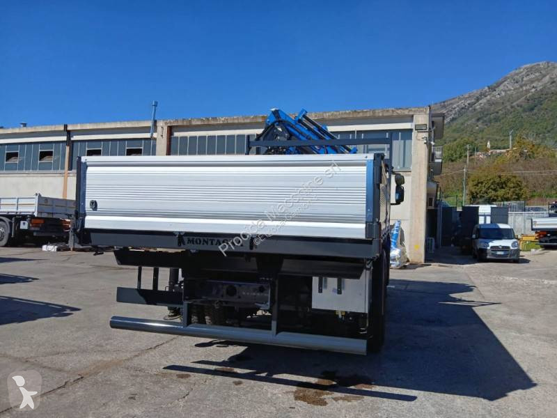 شاحنة Iveco
