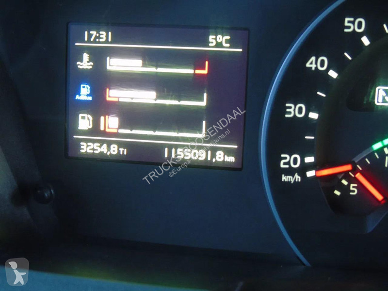 شاحنة Volvo 460 + TRS COOLING + LIFT + EURO 6
