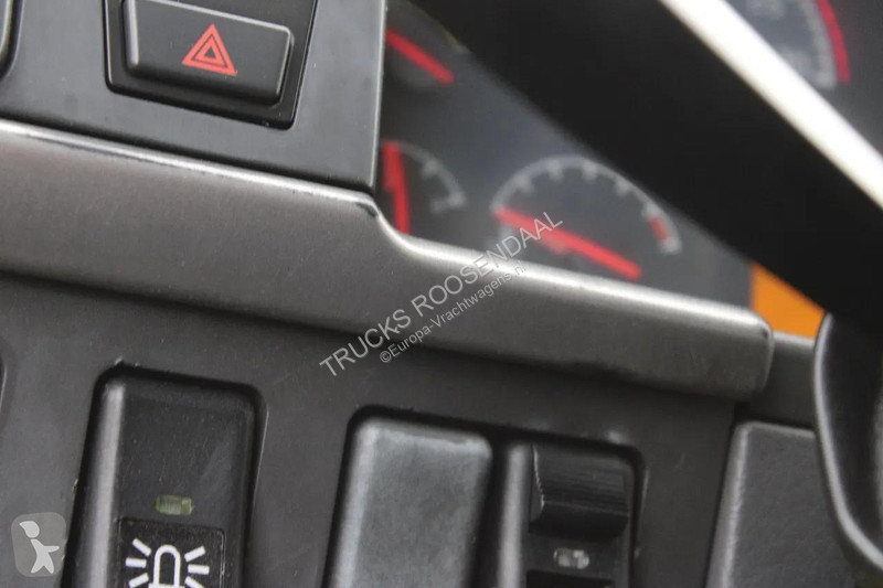 شاحنة Volvo 12340 + ADR + stokota 14.000L + manual
