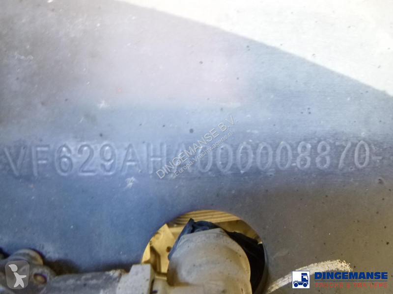 شاحنة Renault 270 dxi 4x2 fuel tank 13.3 m3 / 4...