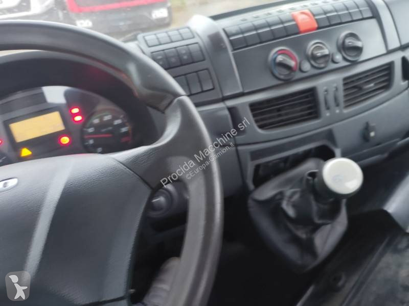 شاحنة Iveco