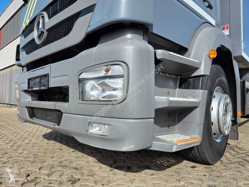 شاحنة Mercedes 1824L / Ldbw /Triple...