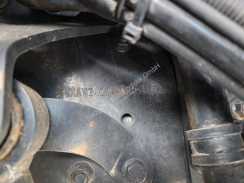 شاحنة MAN 18.250 4x2 LL / Ladebordwand /...
