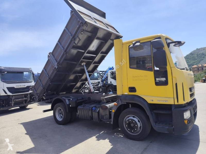 شاحنة Iveco