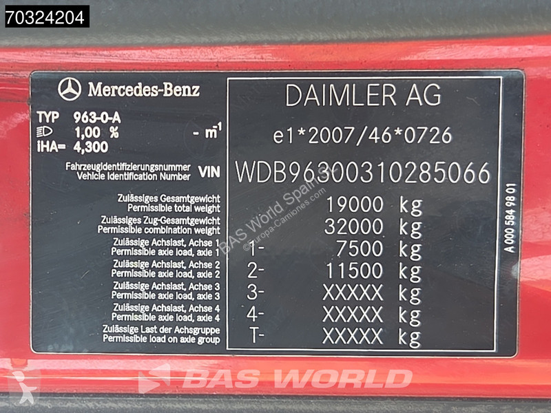 شاحنة Mercedes 1824 4X2 18 toneladas, 2000 kg,...