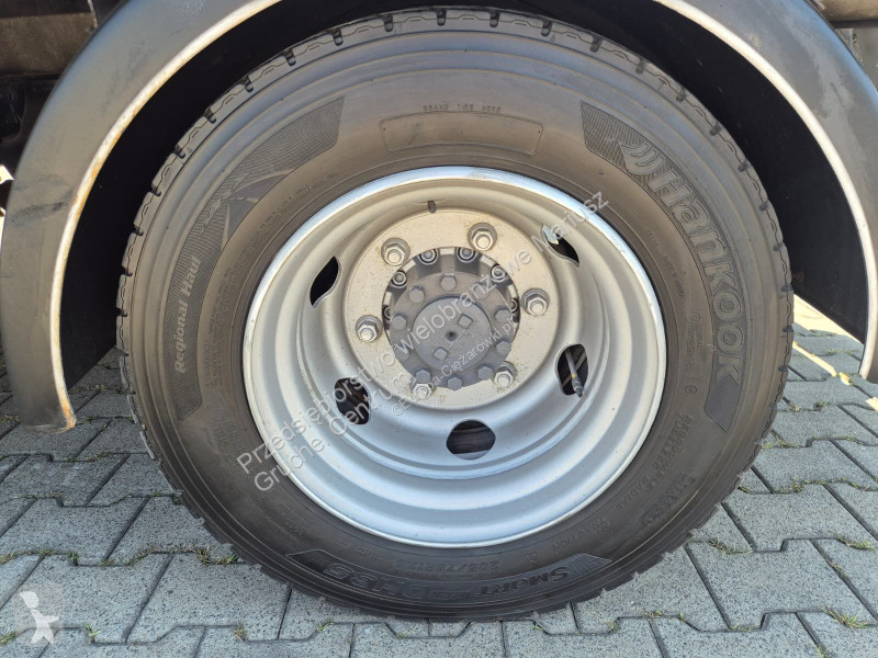 شاحنة Renault D 7.5 180 / AUTOMAT / FASSI F32 /...