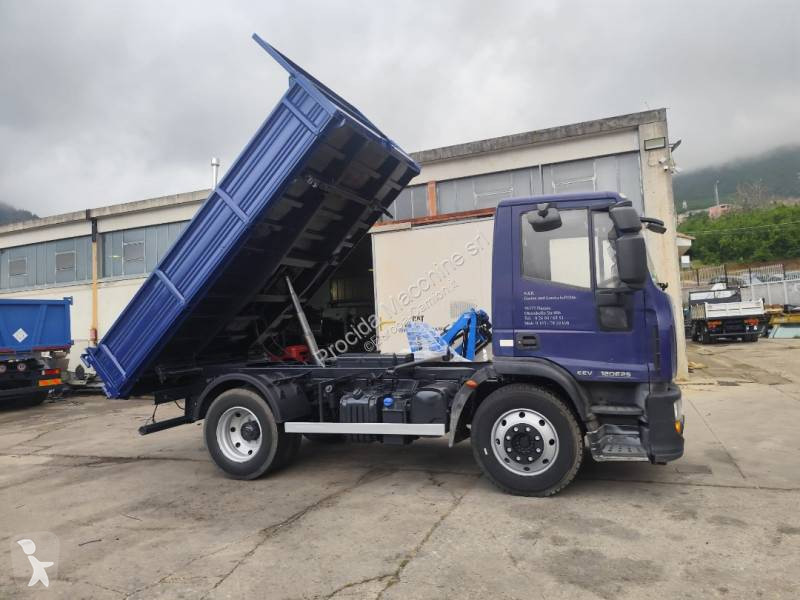 شاحنة Iveco