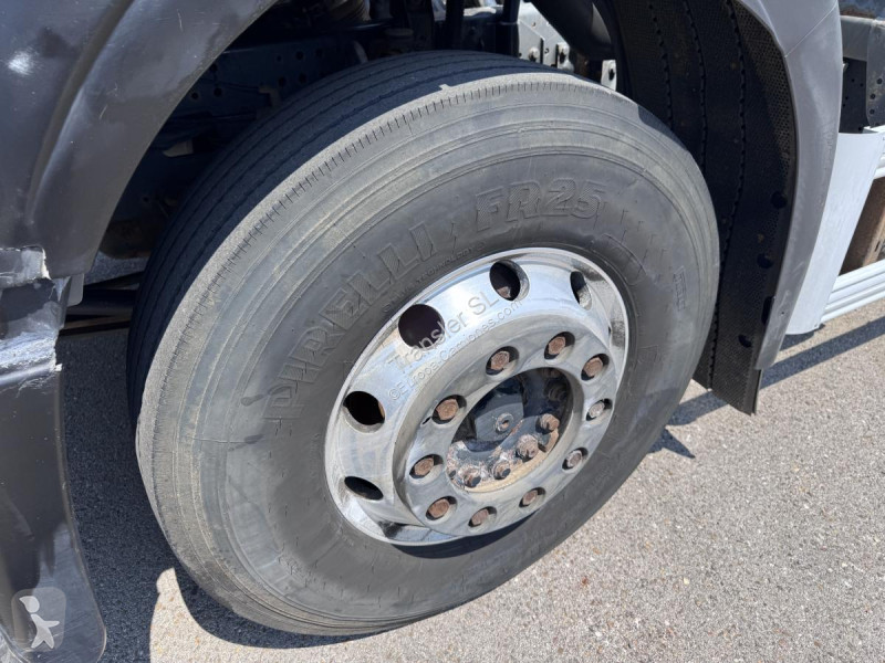 شاحنة Iveco