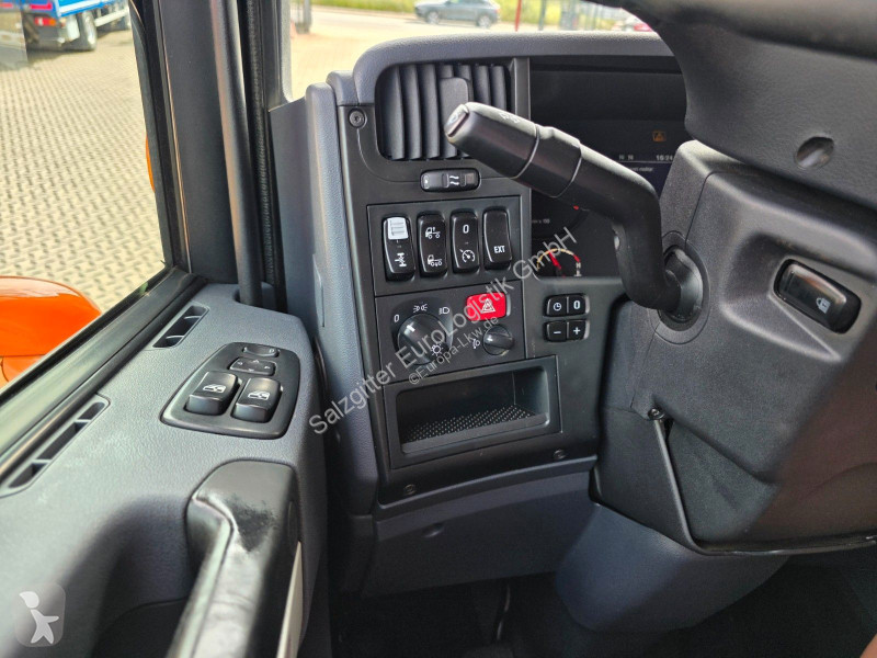 شاحنة Scania P 320 DB4X2MNA / ADR: AT | F