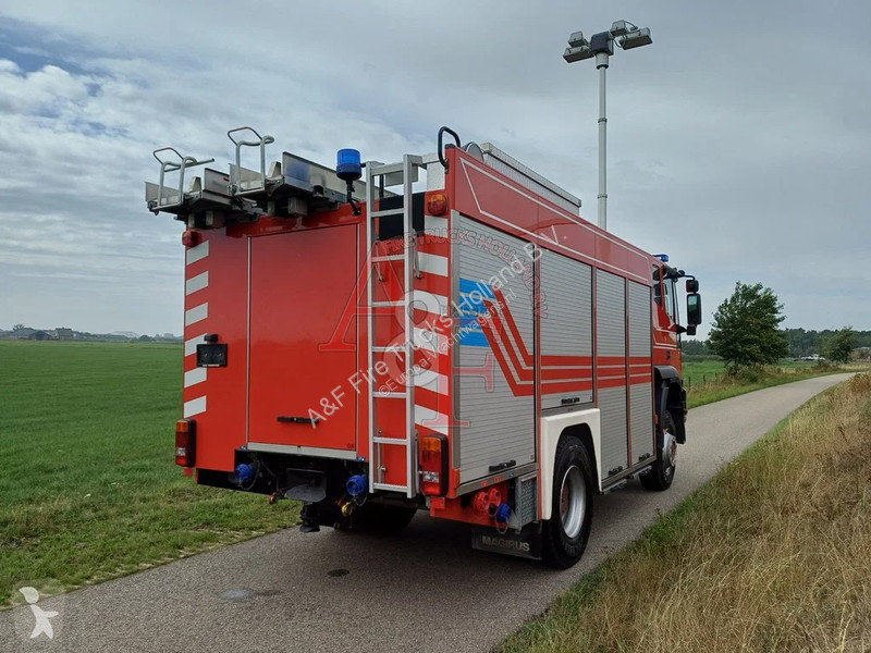 Camión Iveco Cursor 190E44W Magirus 4x4