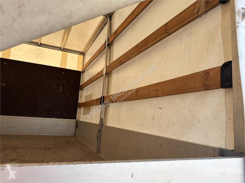 Camión Opel 2.2 103 KW PR PL L4 Curtain Side Truck