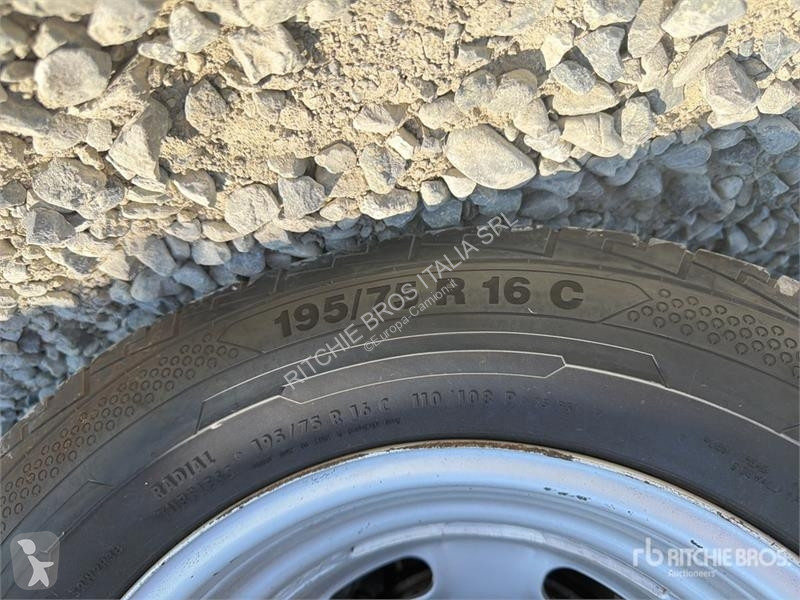 Iveco 35C13 Dump Truck truck