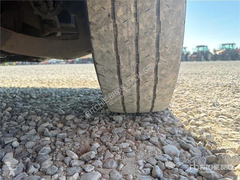 Furgoneta Iveco Dump Truck