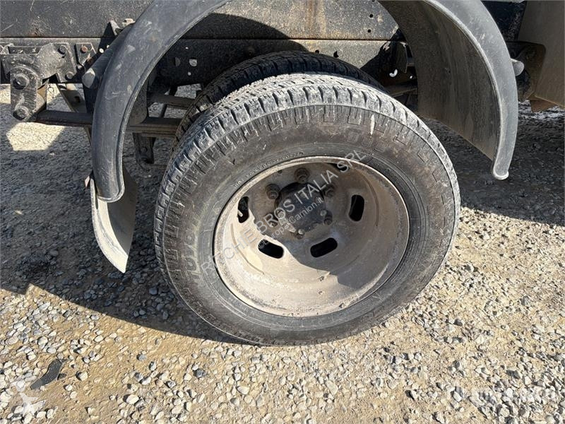 Camión Iveco 35-12
