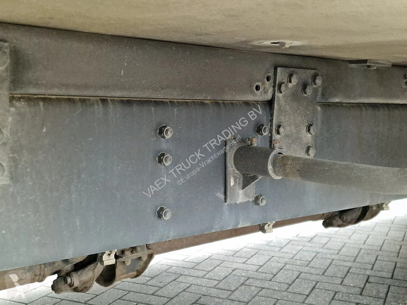 Camion Scania 320 4x2 - Bussbygg box - Full air...