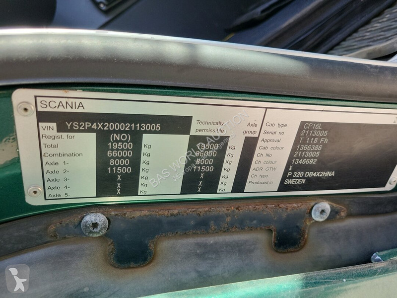 Camião Scania 320
