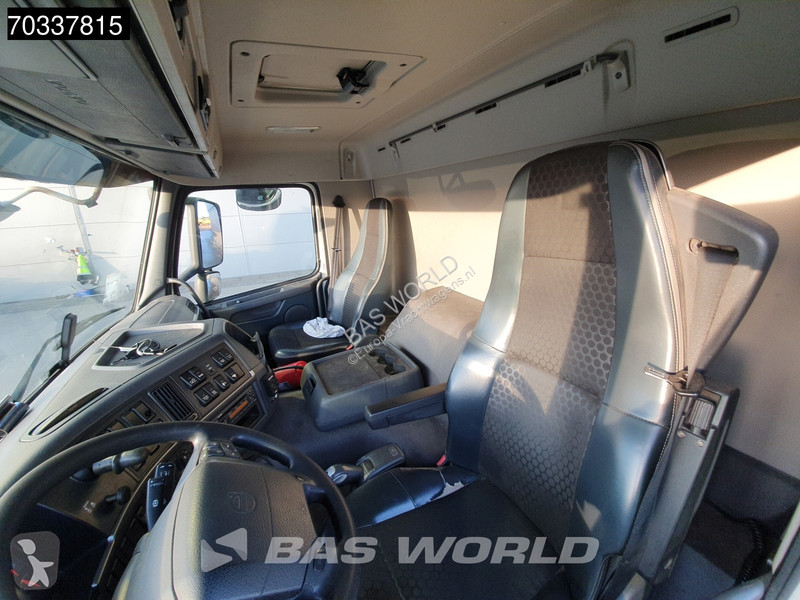 Lastbil Volvo 330 6X2 FASSI BF245A2.25 E...